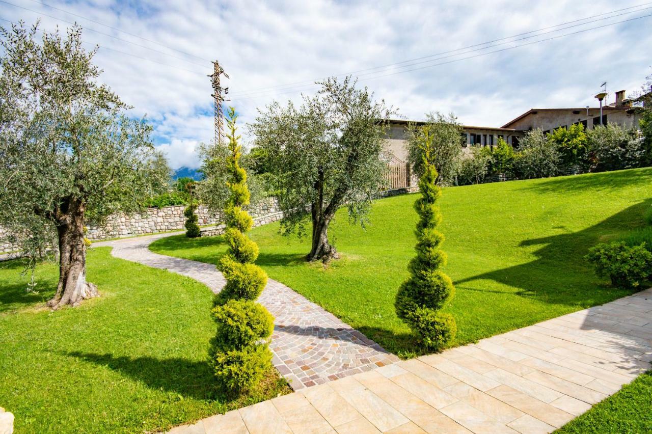 Georesort Tremosine Bagian luar foto