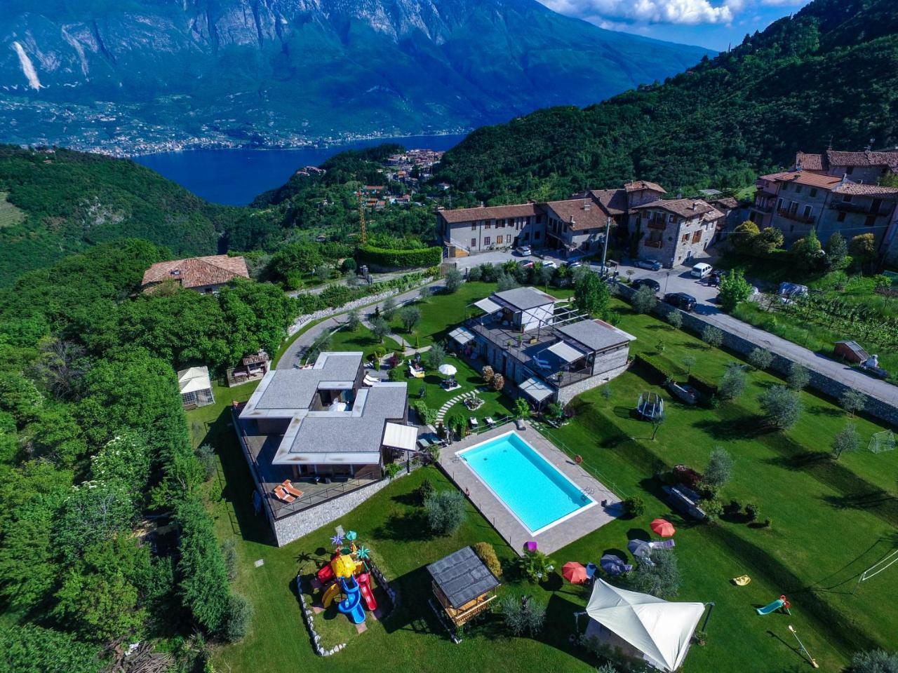 Georesort Tremosine Bagian luar foto